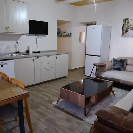 Hacimemis Alacati Apartment